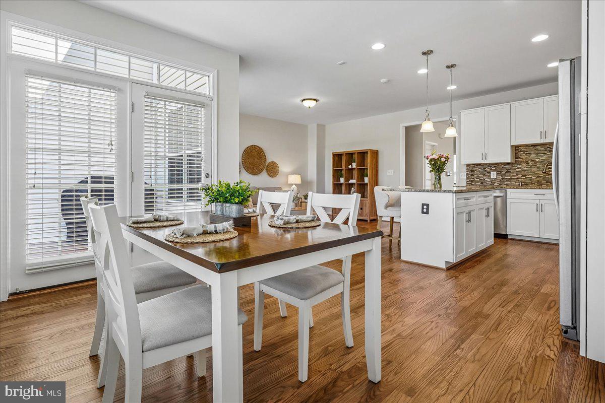 25073 PRAIRIE FIRE SQUARE