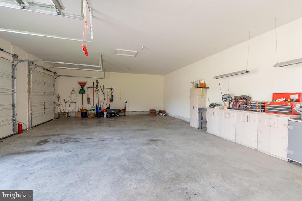 15438 HILLSBORO ROAD