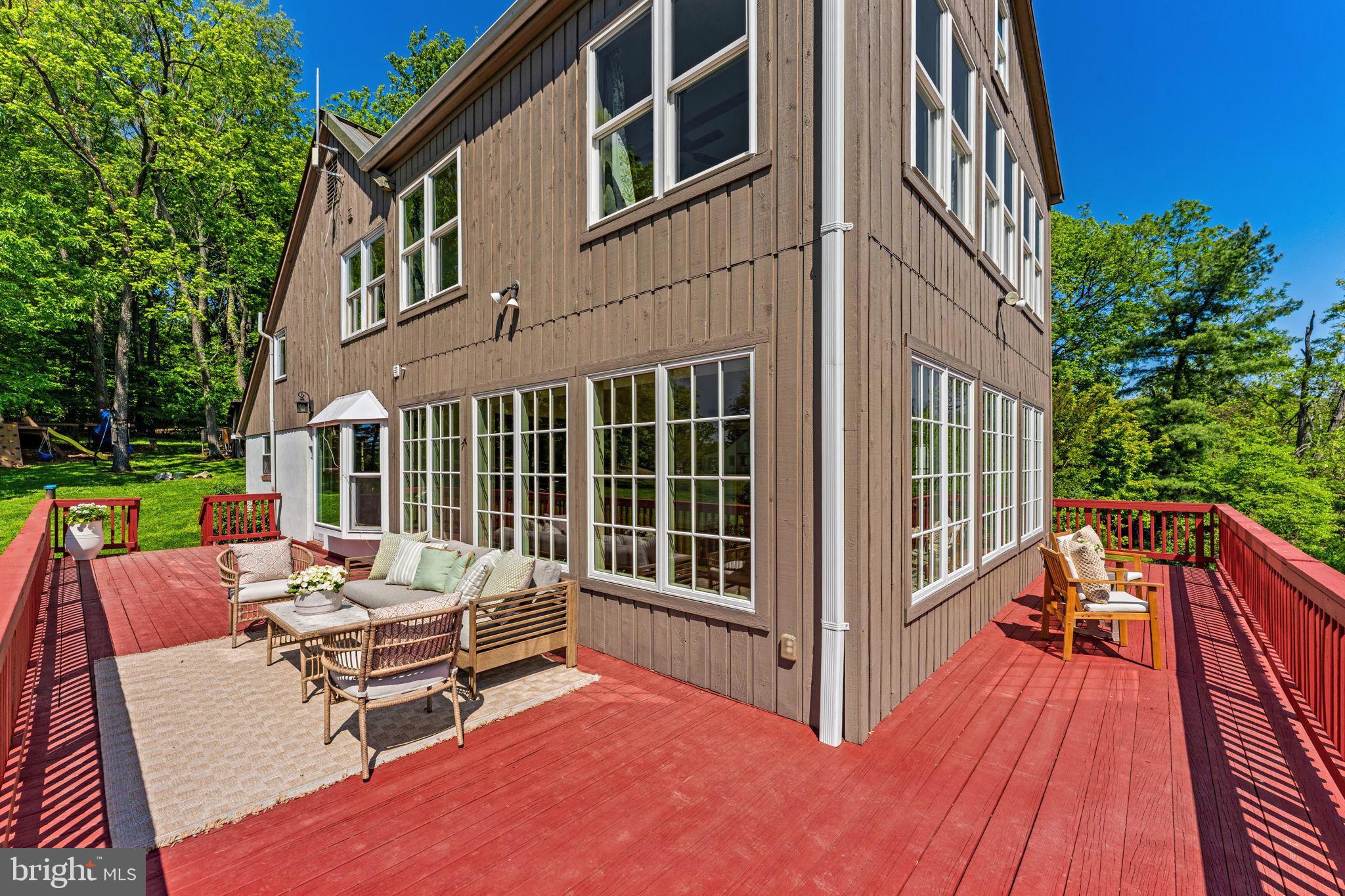 42165 BLACK WALNUT LANE