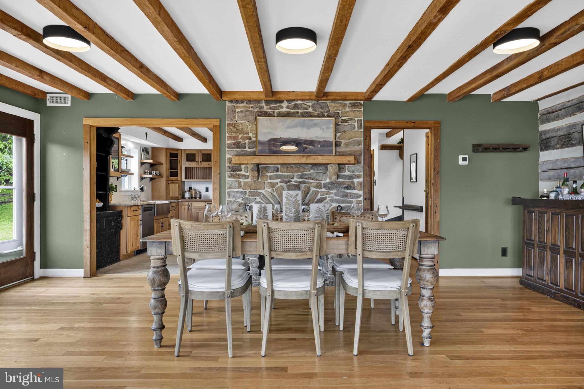 42165 BLACK WALNUT LANE