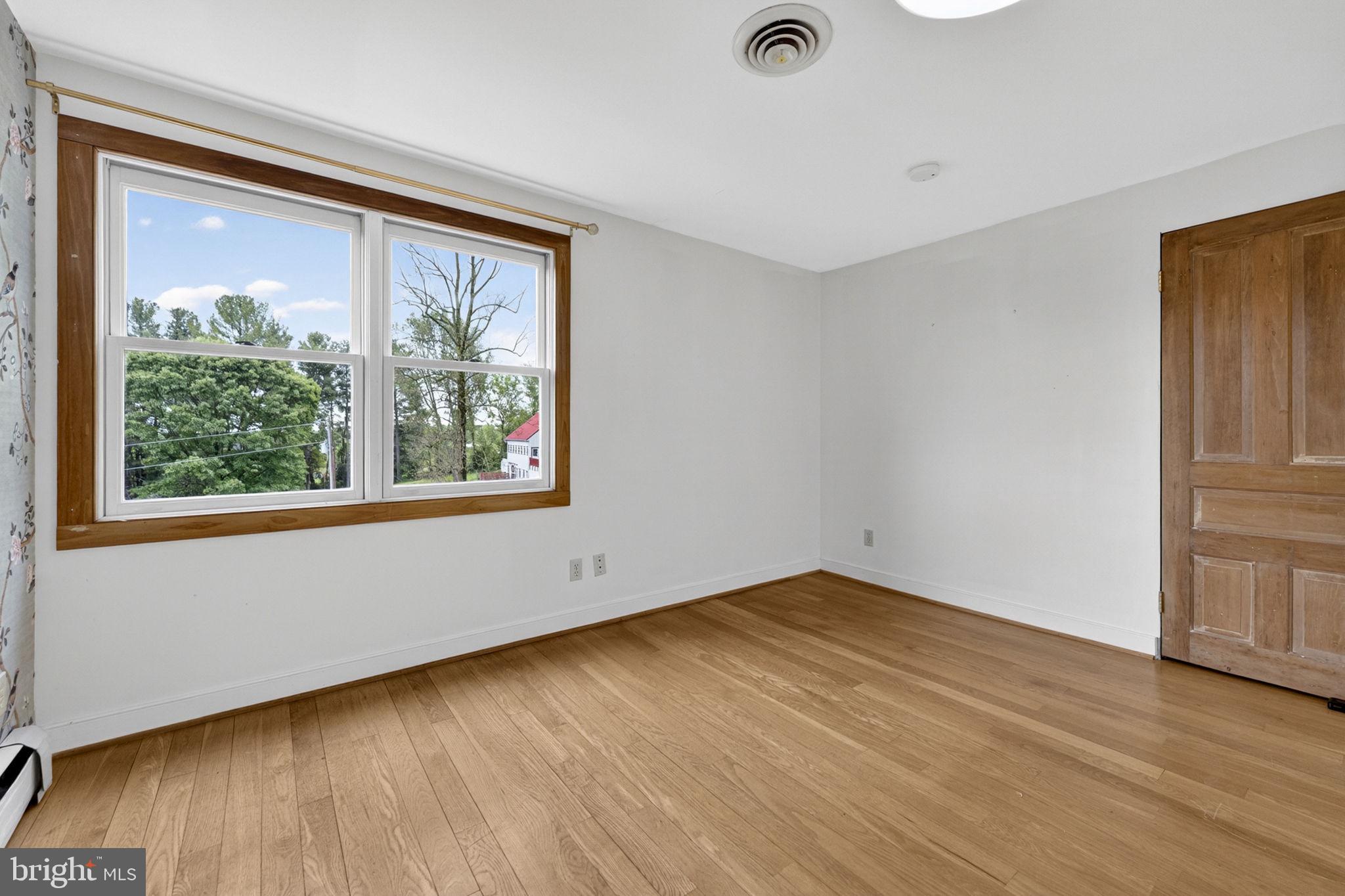 42165 BLACK WALNUT LANE
