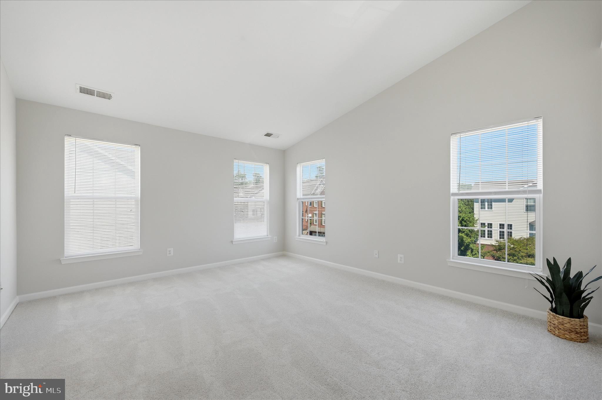 20047 NORTHVILLE HILLS TERRACE