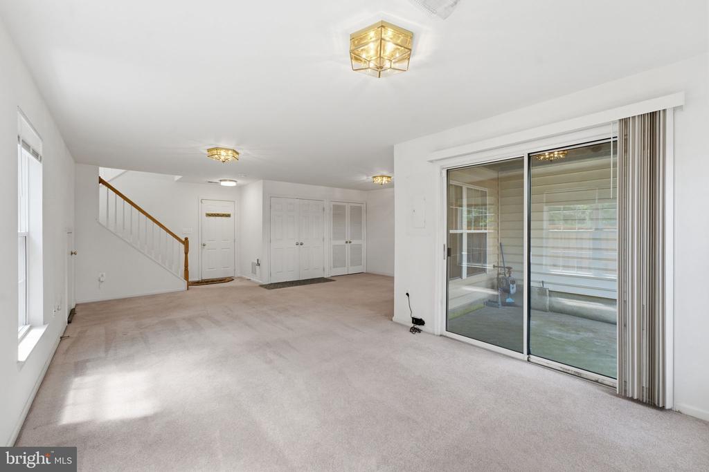 20628 GLENMERE SQUARE