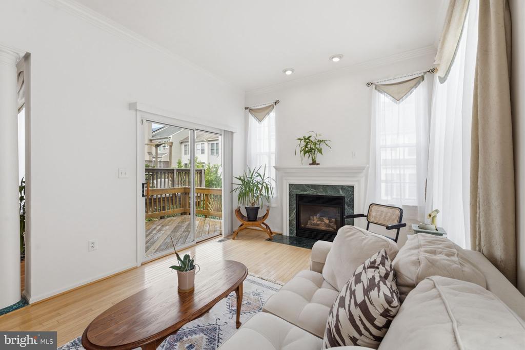 20628 GLENMERE SQUARE