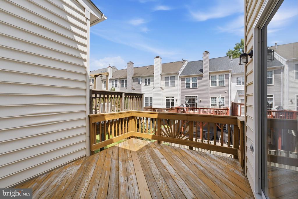20628 GLENMERE SQUARE