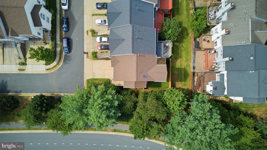 20628 GLENMERE SQUARE