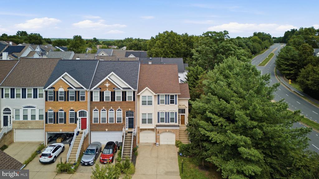 20628 GLENMERE SQUARE