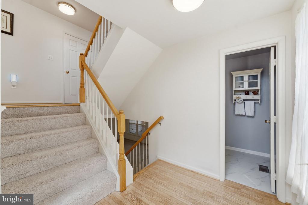20628 GLENMERE SQUARE