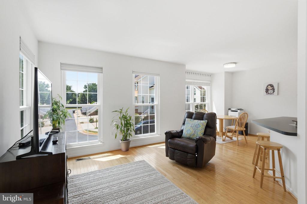 20628 GLENMERE SQUARE
