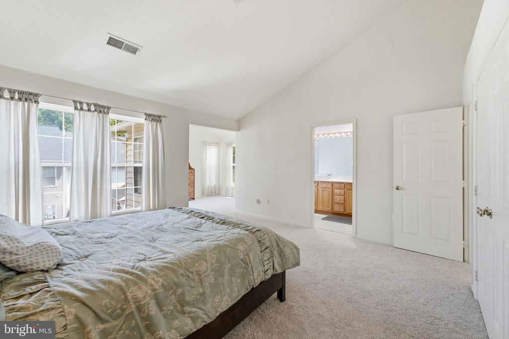 20628 GLENMERE SQUARE