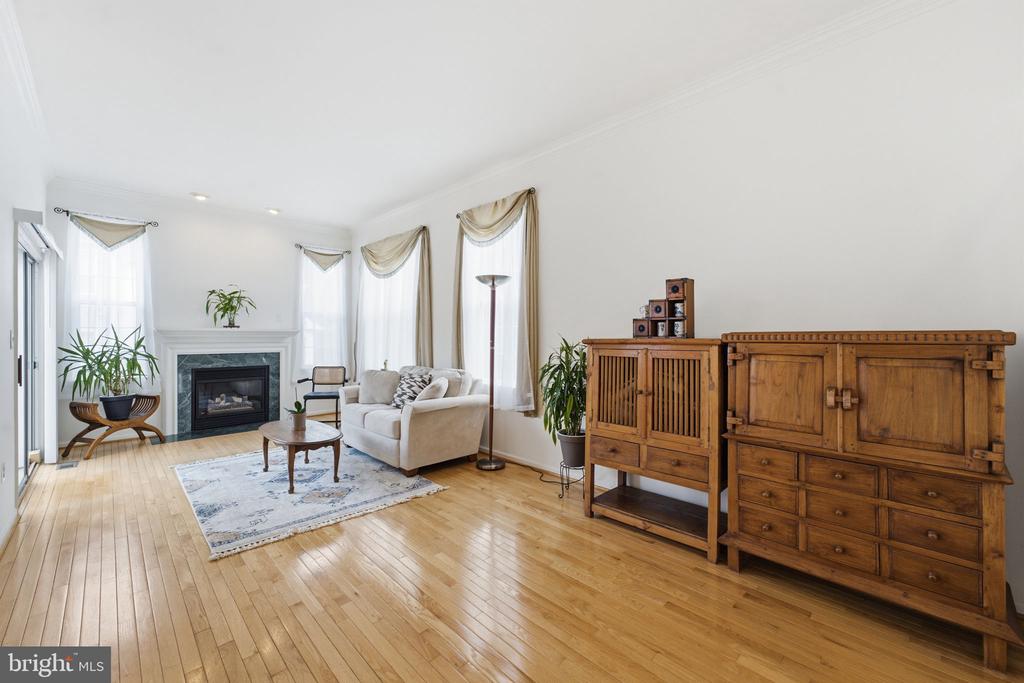 20628 GLENMERE SQUARE