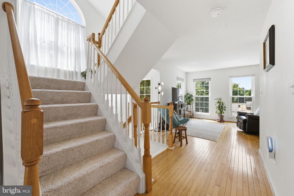20628 GLENMERE SQUARE