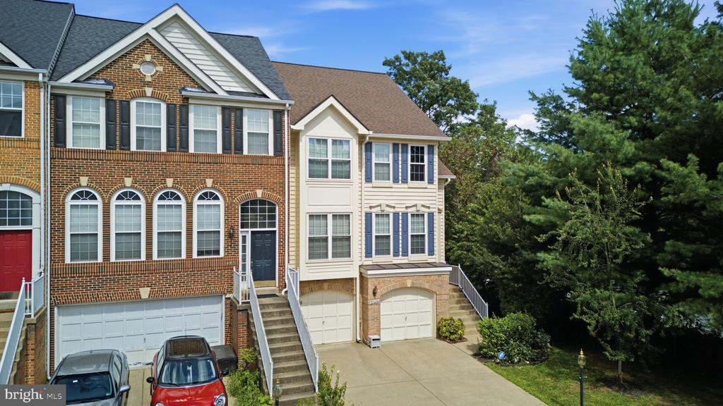 20628 GLENMERE SQUARE