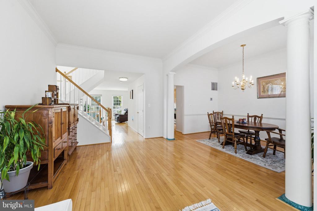 20628 GLENMERE SQUARE