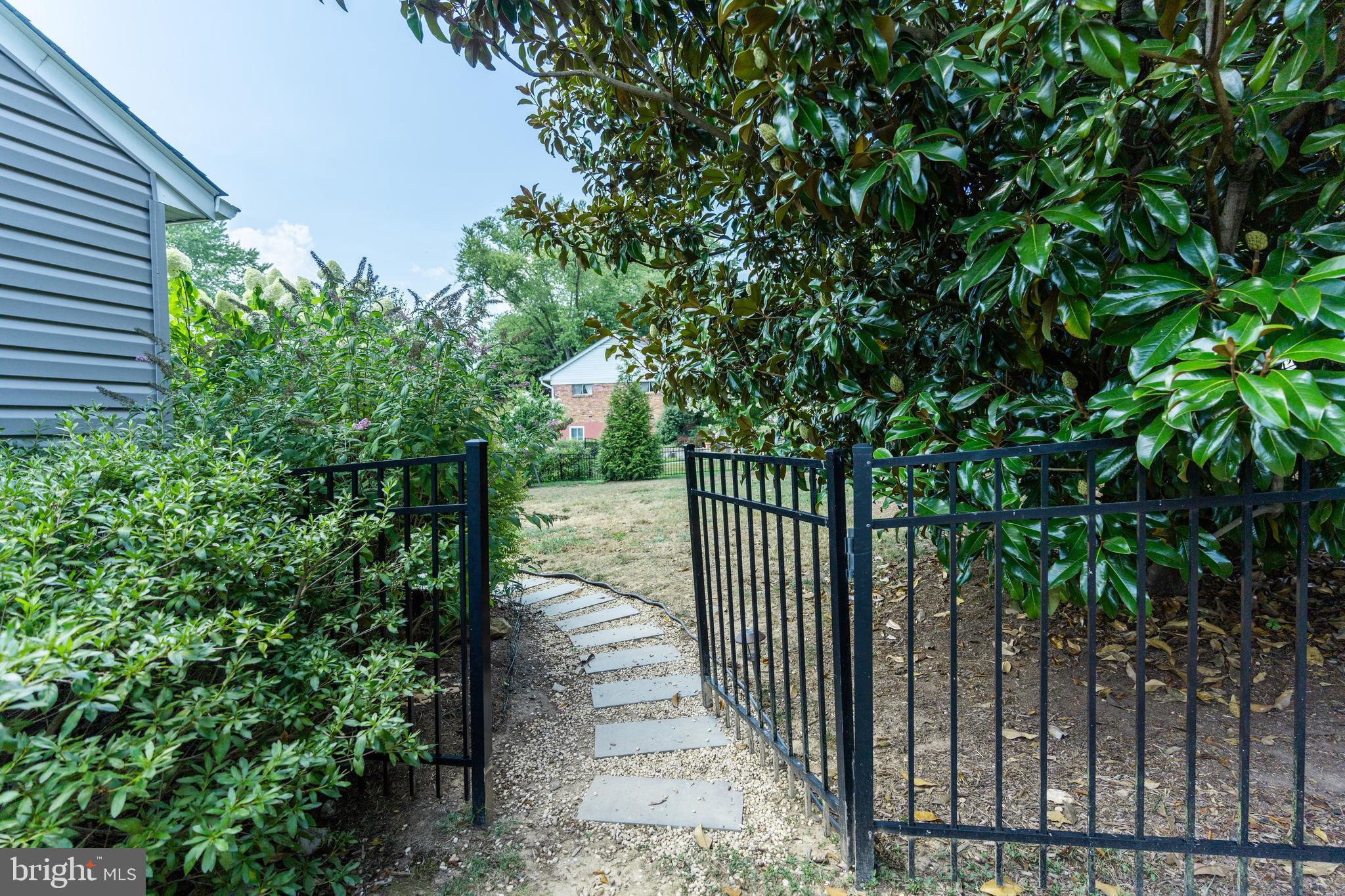 800 BLUE RIDGE AVENUE