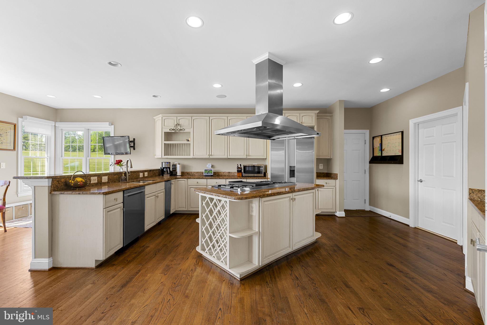 40265 IRON LIEGE COURT