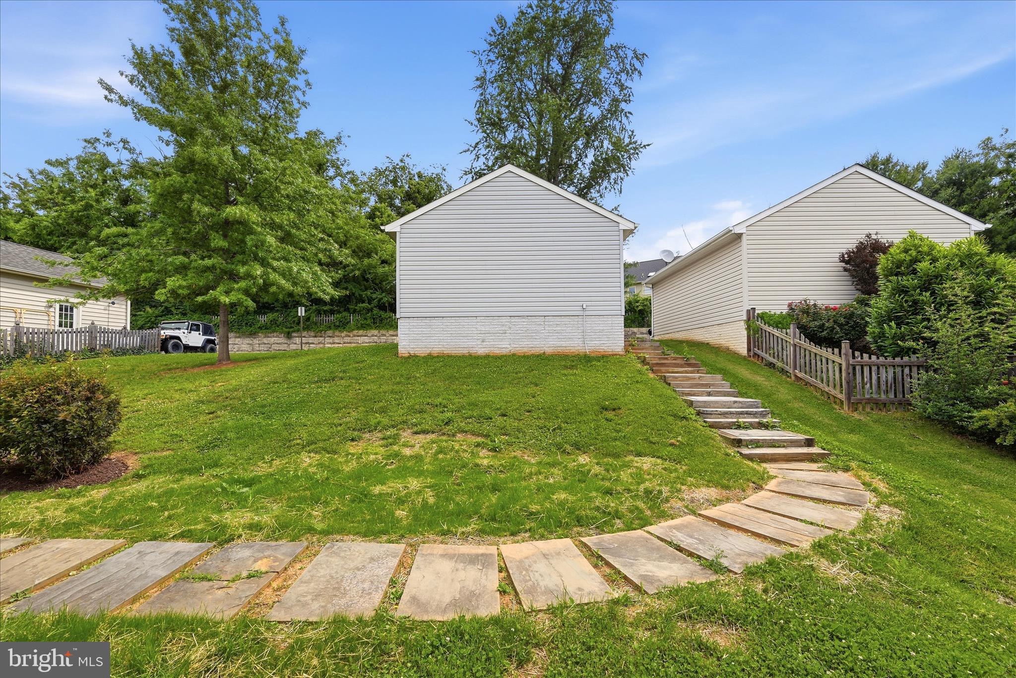 20 TILGHAM PLACE NW