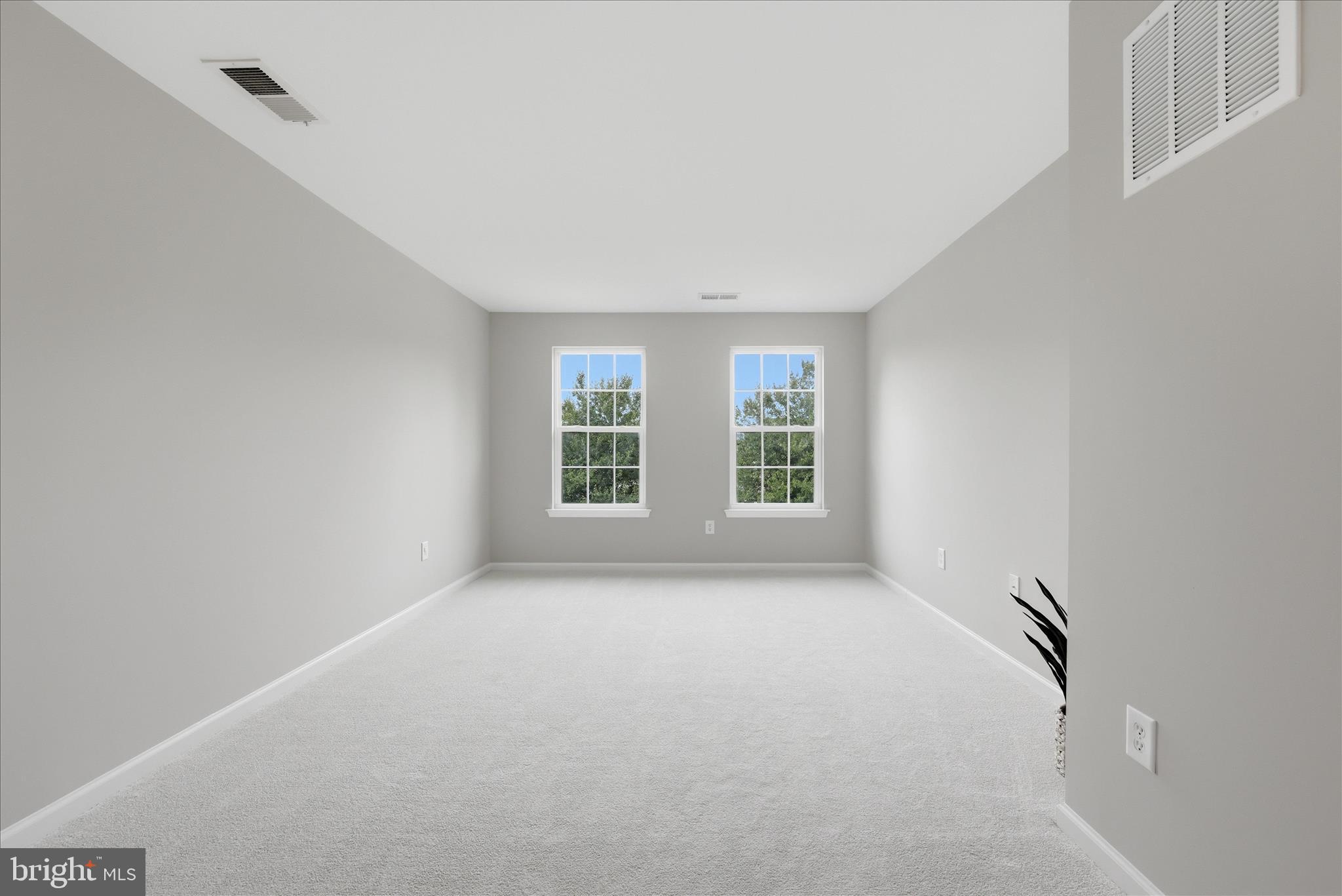 20 TILGHAM PLACE NW