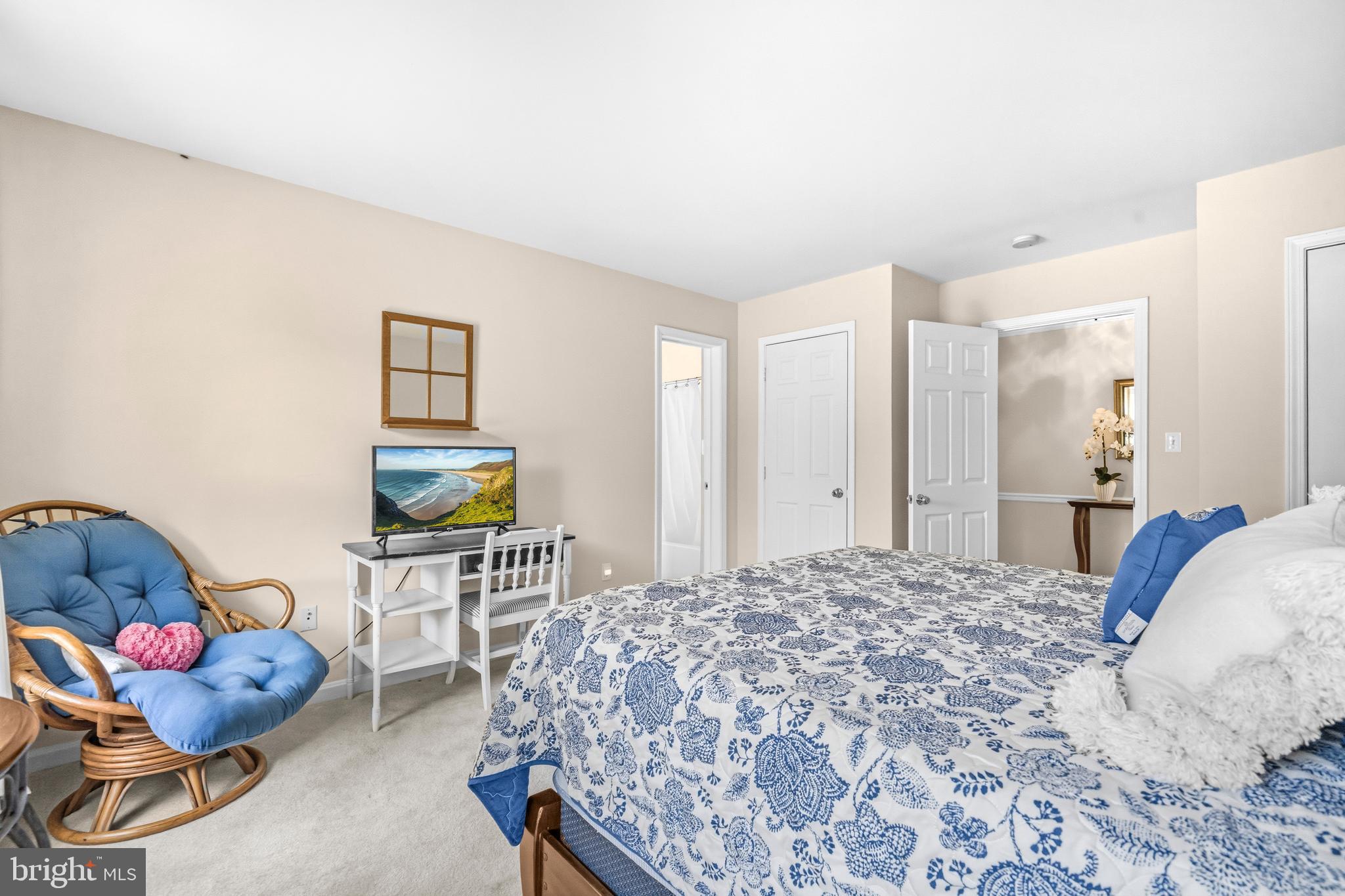 16050 HAMILTON STATION ROAD