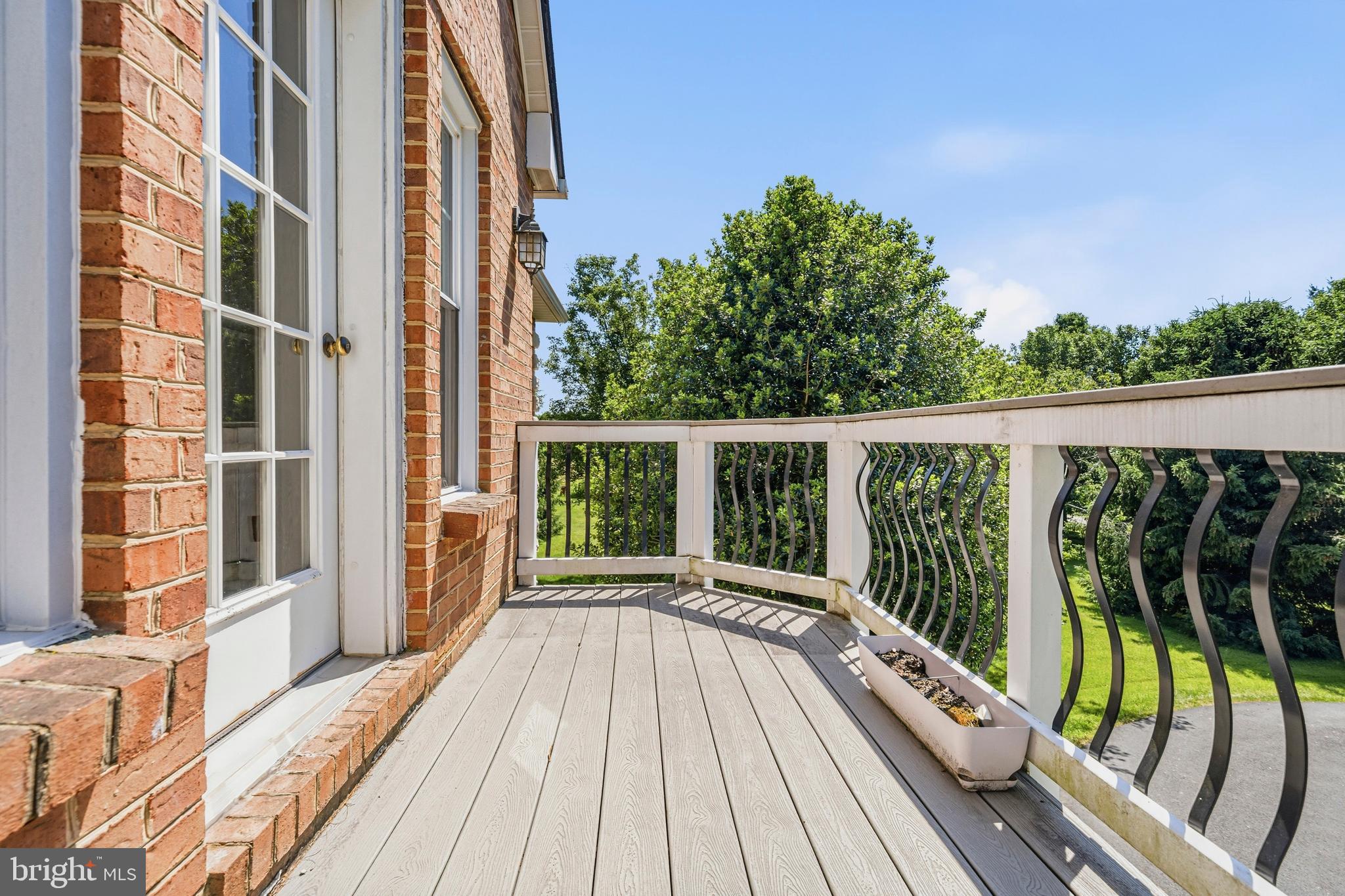 16050 HAMILTON STATION ROAD