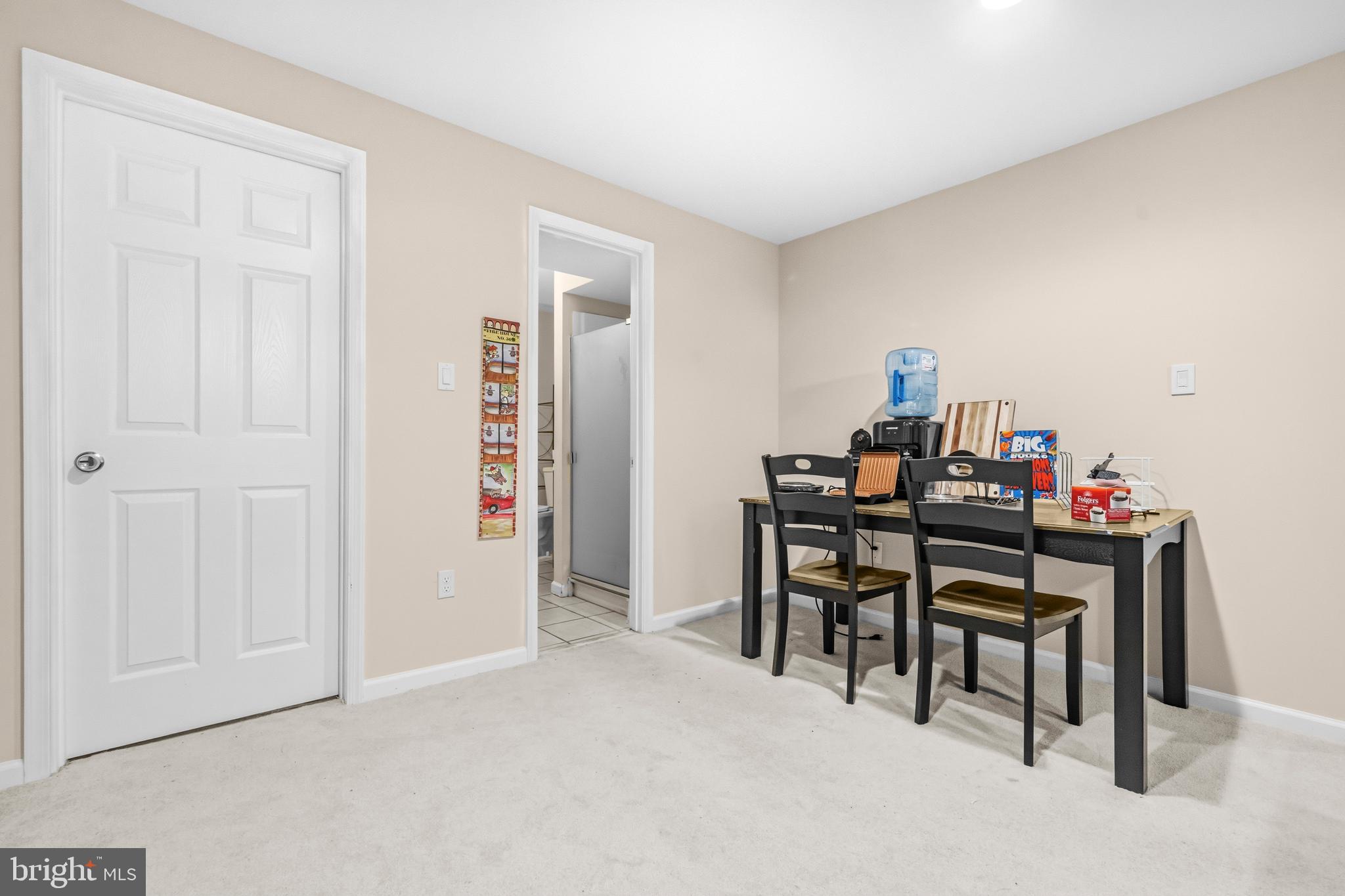 16050 HAMILTON STATION ROAD