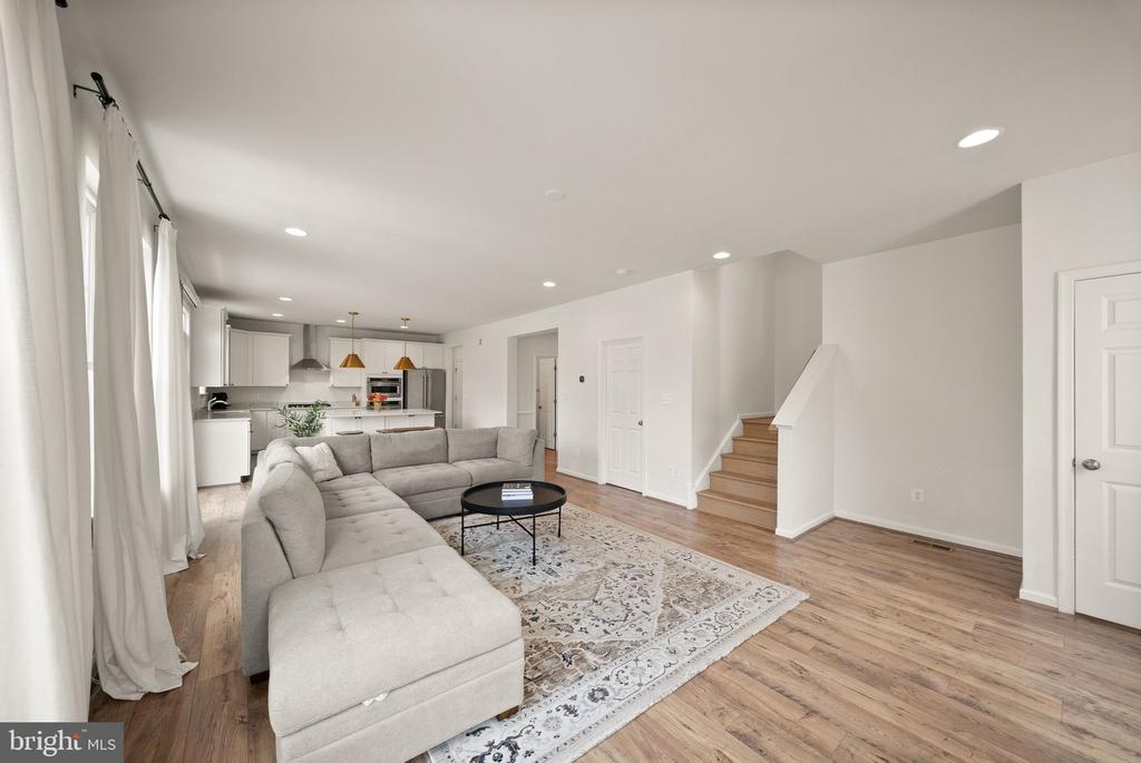 803 STEPHAN MACE COURT