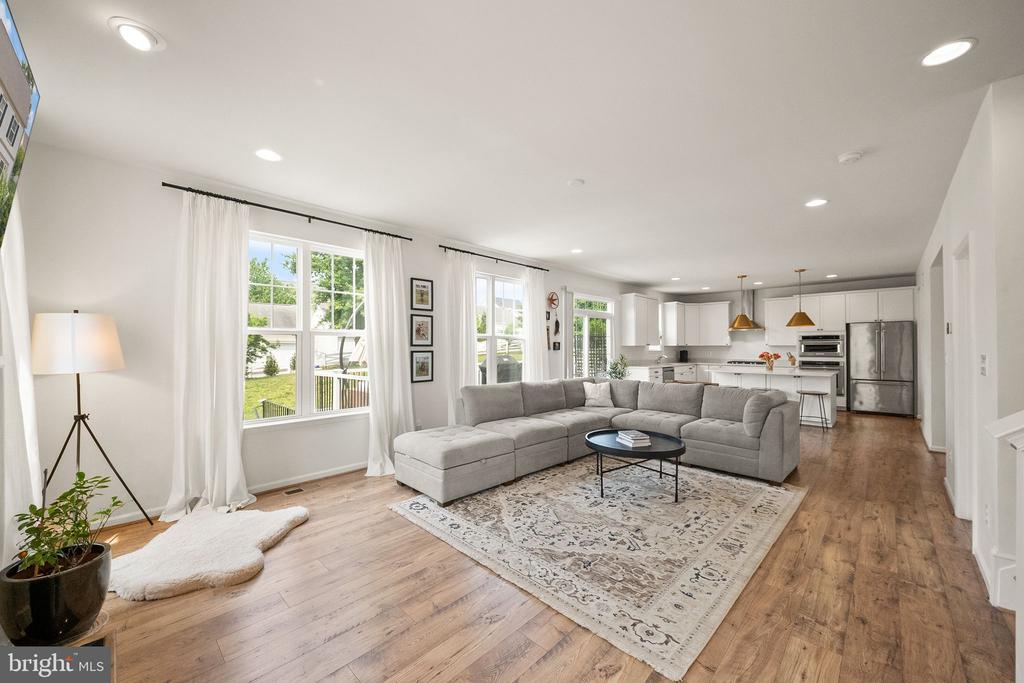 803 STEPHAN MACE COURT