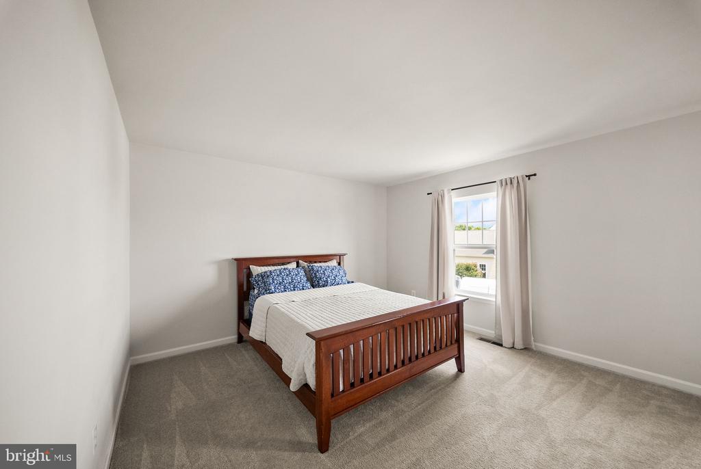 803 STEPHAN MACE COURT