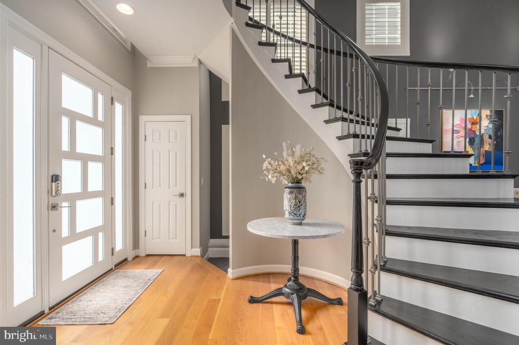 20275 WATER MARK PLACE