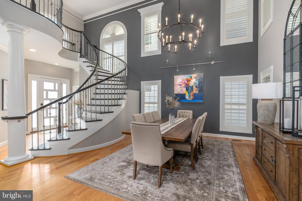 20275 WATER MARK PLACE