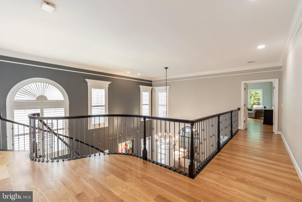 20275 WATER MARK PLACE