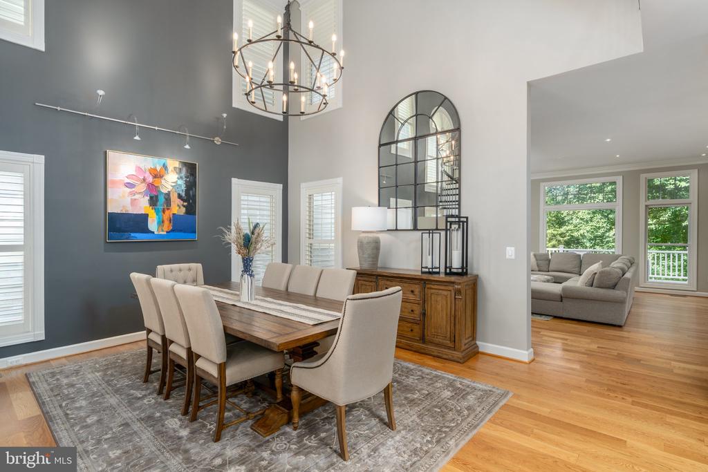 20275 WATER MARK PLACE