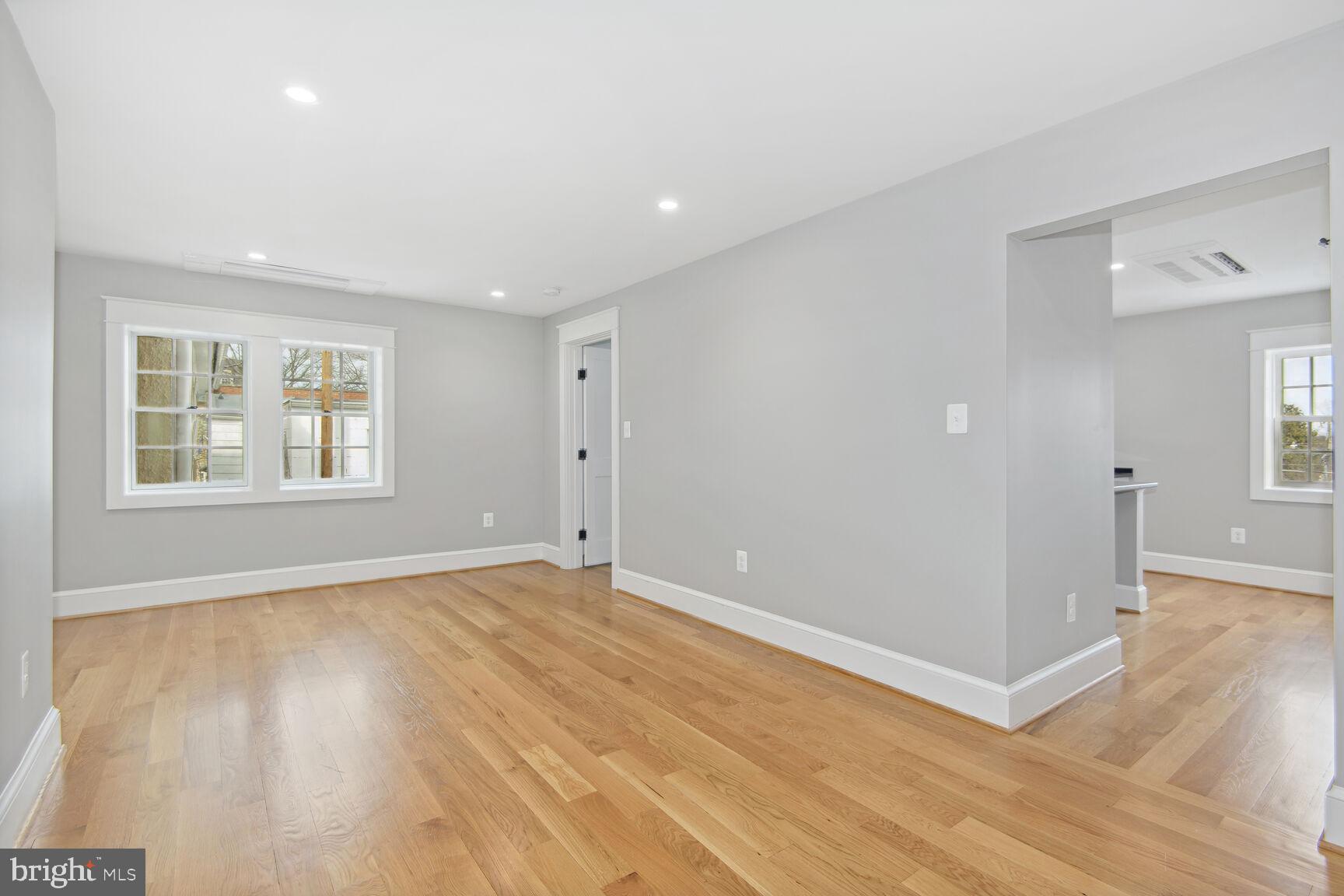 11 S MADISON STREET 203