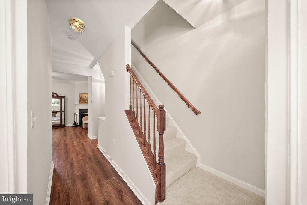 510 SPARKLEBERRY TERRACE NE