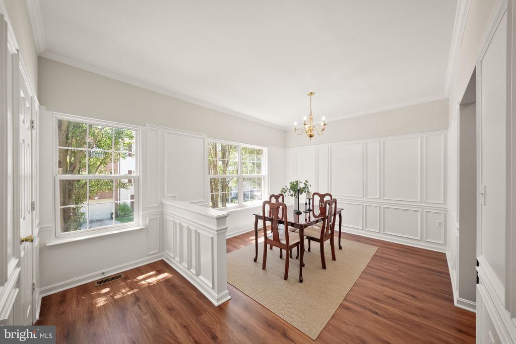510 SPARKLEBERRY TERRACE NE