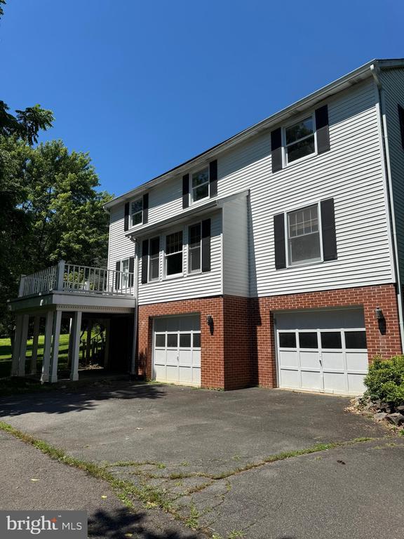 23210 DOVER ROAD