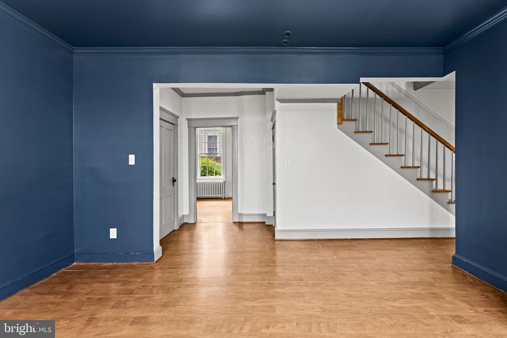 107 WALNUT