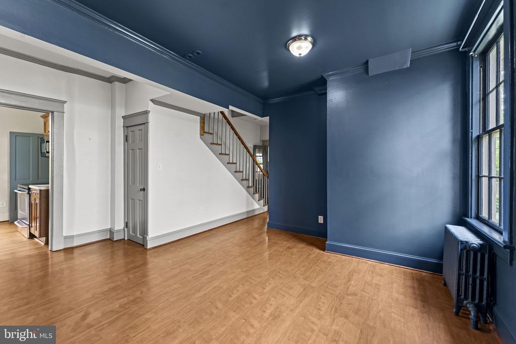 107 WALNUT