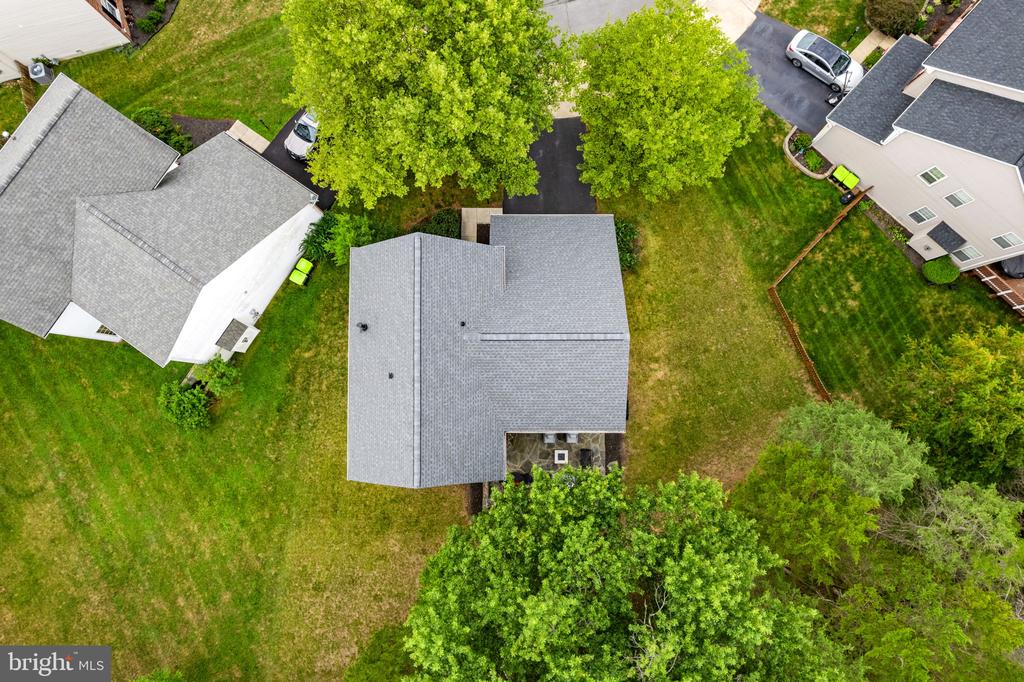 18240 OAK LAKE COURT