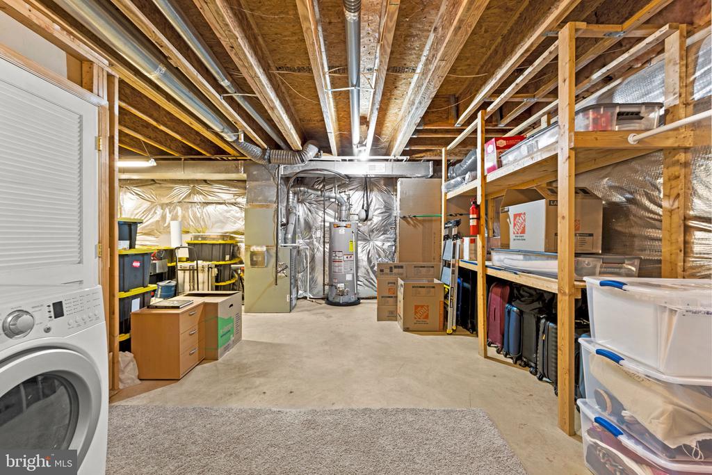 18240 OAK LAKE COURT