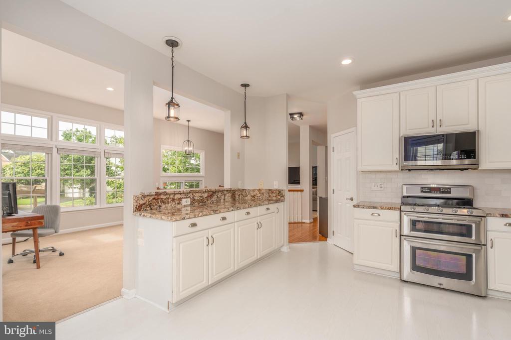 47543 RIPPLING DRIVE