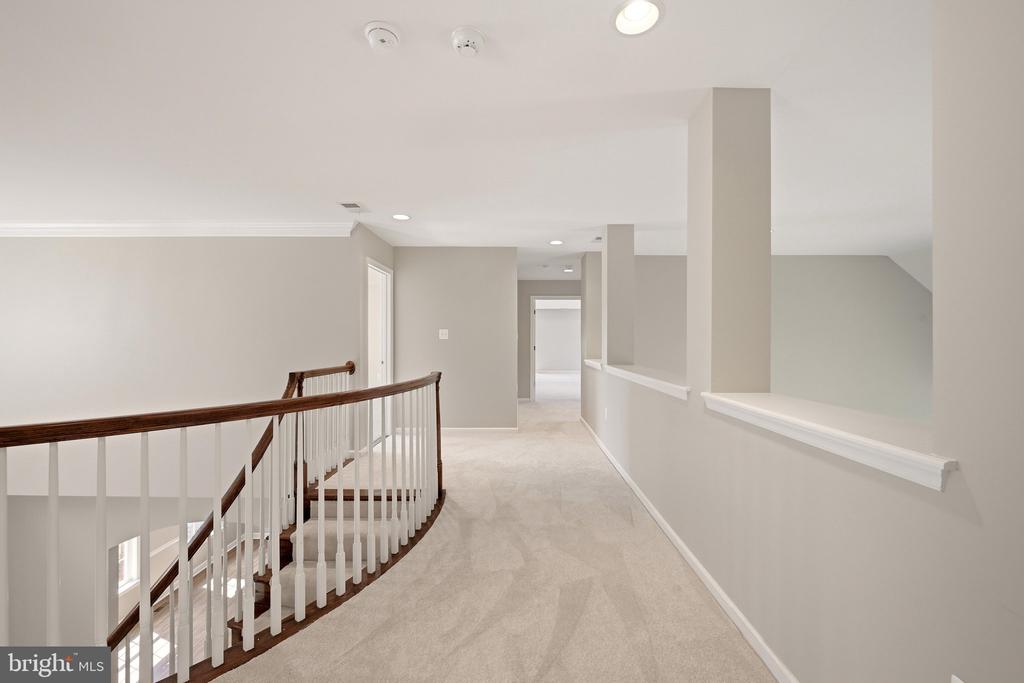 42012 GLYNN TARRA PLACE