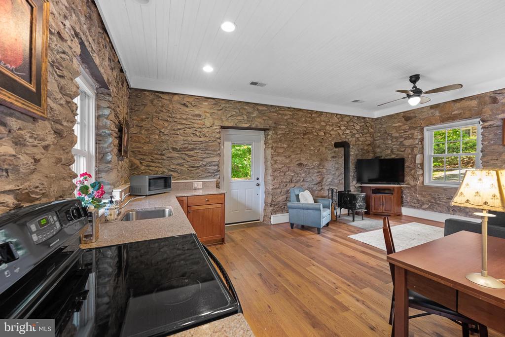 14127 HARPERS FERRY ROAD