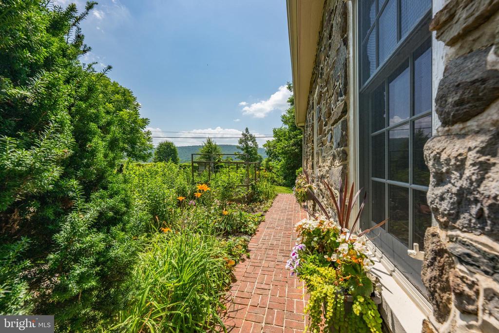 14127 HARPERS FERRY ROAD