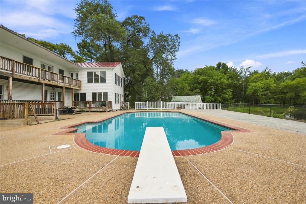 13732 HARPERS FERRY ROAD