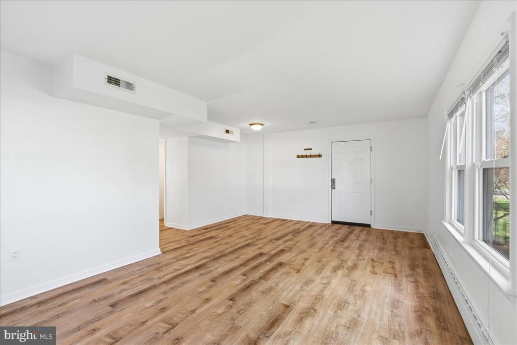 130 S 29TH STREET Unit: 2