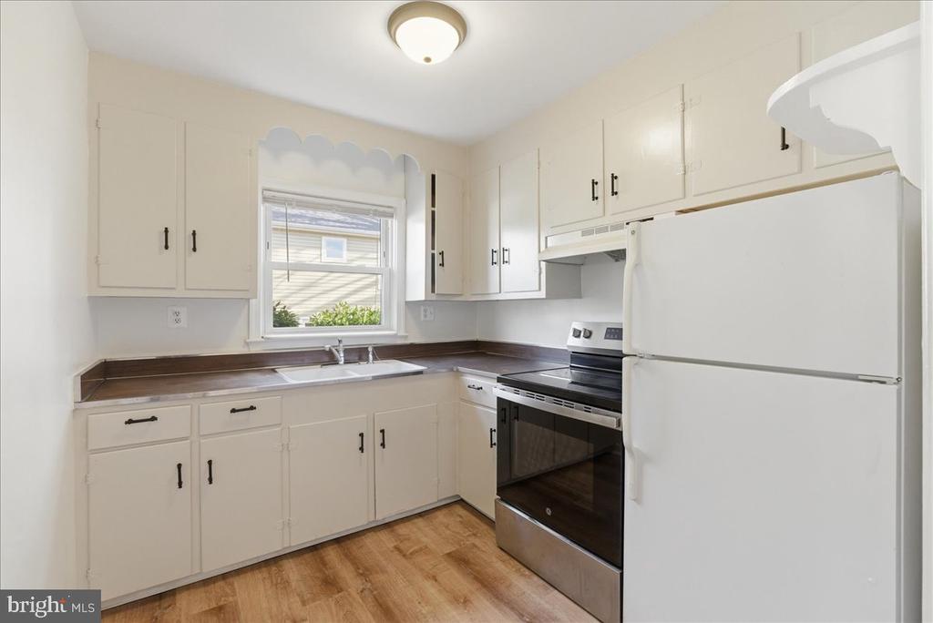 130 S 29TH STREET Unit: 2