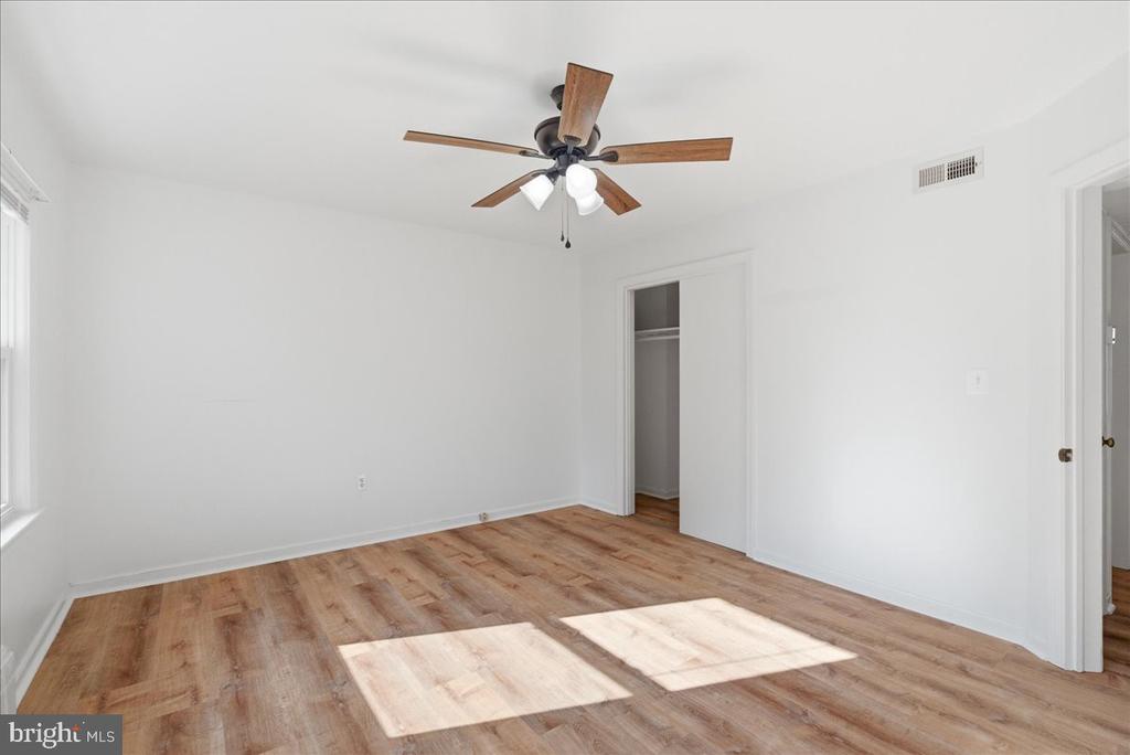 130 S 29TH STREET Unit: 2