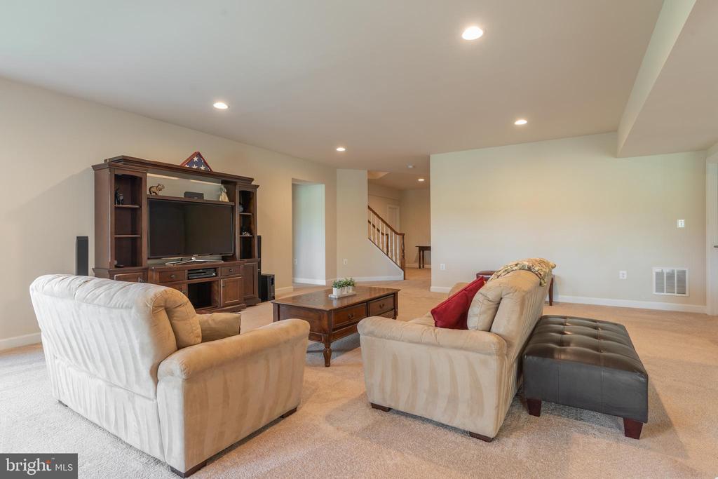 39803 CHARLES HENRY PLACE