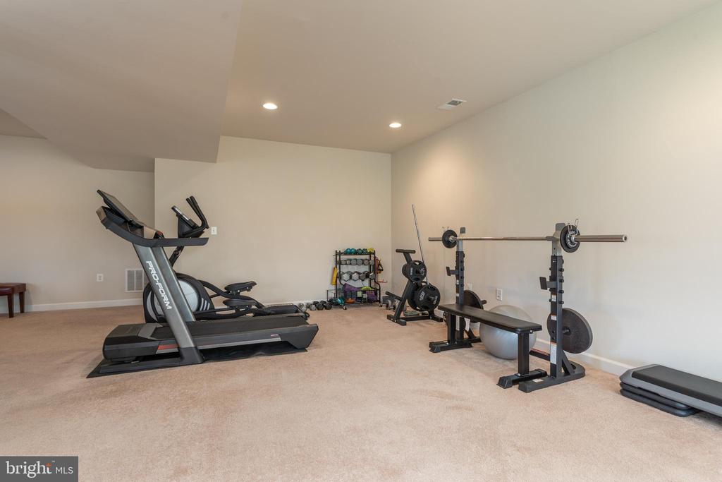 39803 CHARLES HENRY PLACE